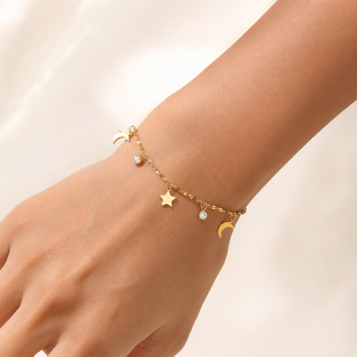 Nocturne Bracelet | Moon & Star Gold Charm