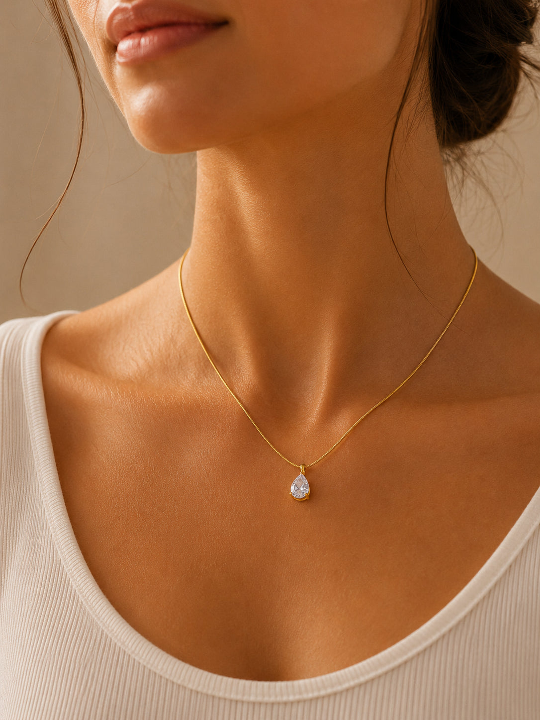 Teara Necklace | Waterproof Gold Teardrop Pendant