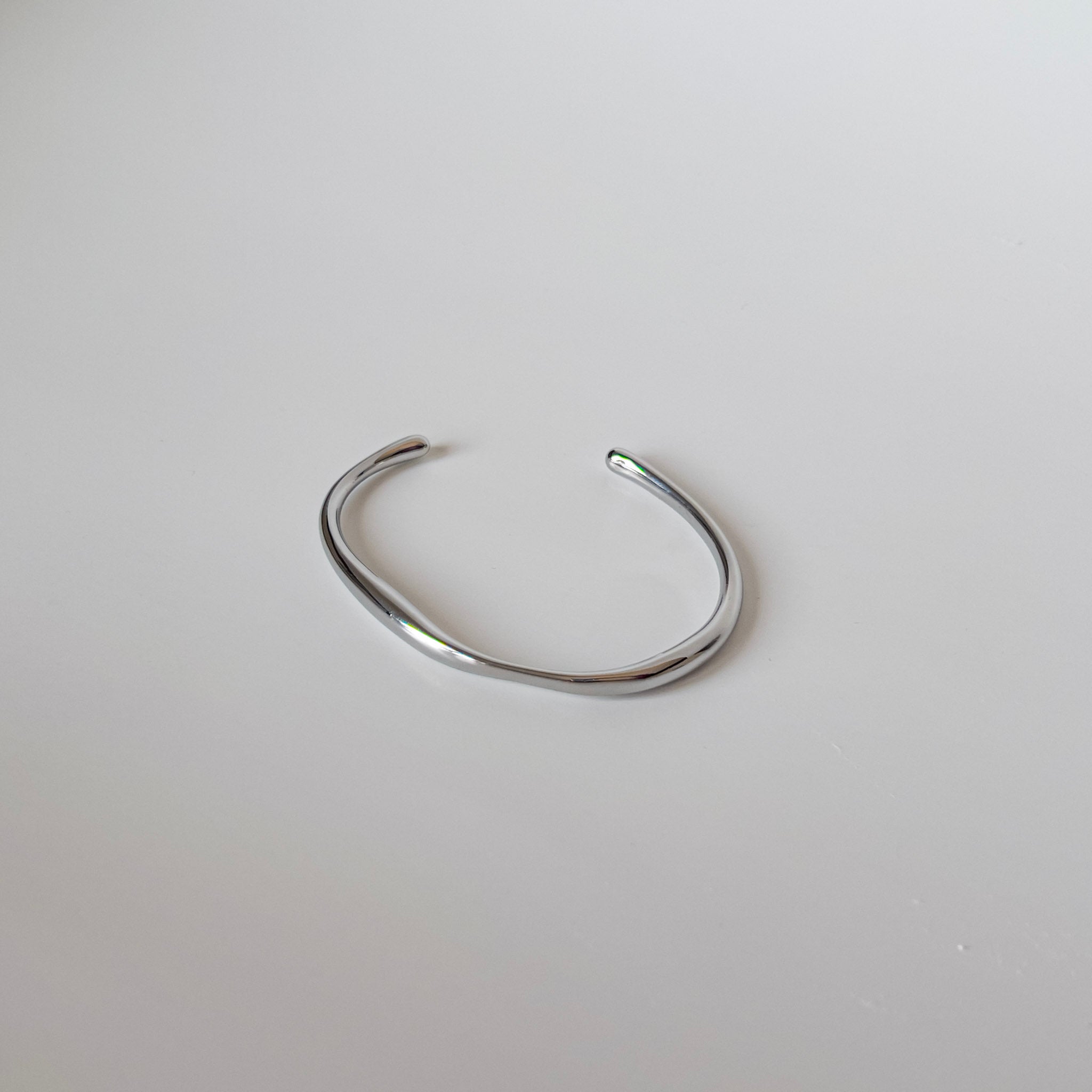 Irregular C Shape Bracelet