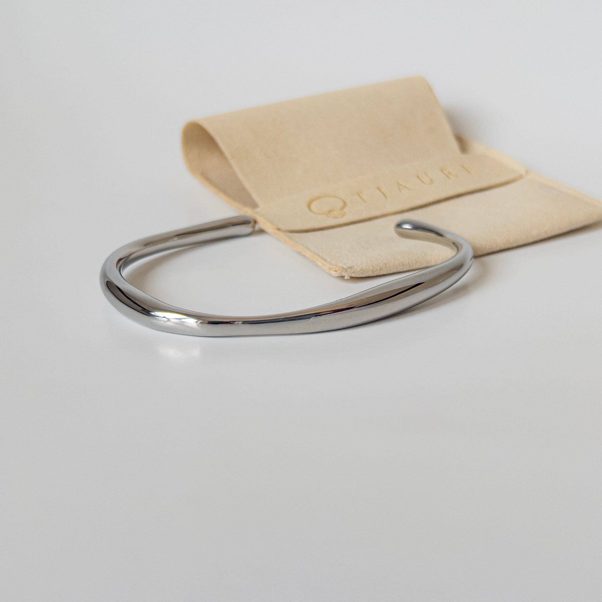 Irregular C Shape Bracelet